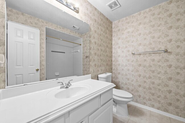 Photo - 5526 Darschelle Dr