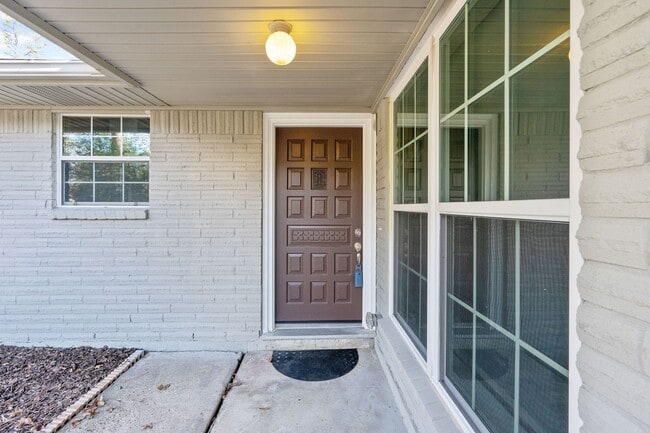 Photo - 3307 Roaming Woods Ln