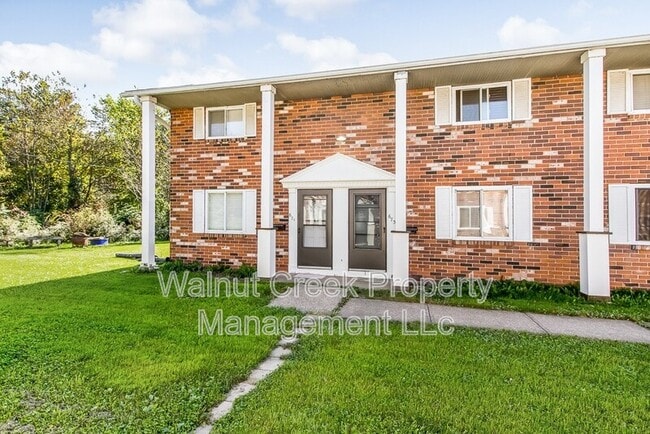 Building Photo - 671-681 Shoreline Dr Unit 679