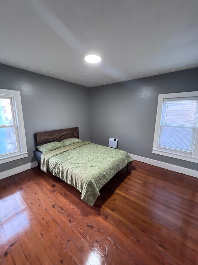 Photo - 17 Ashley St Unit 3