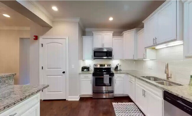 Photo - 1703 Mariners Cir