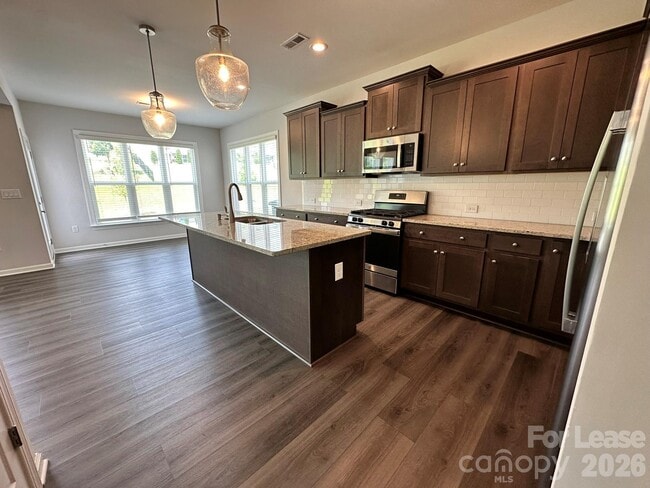 Photo - 1139 Overlake Dr