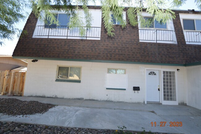 Photo - 4089 El Segundo Ave