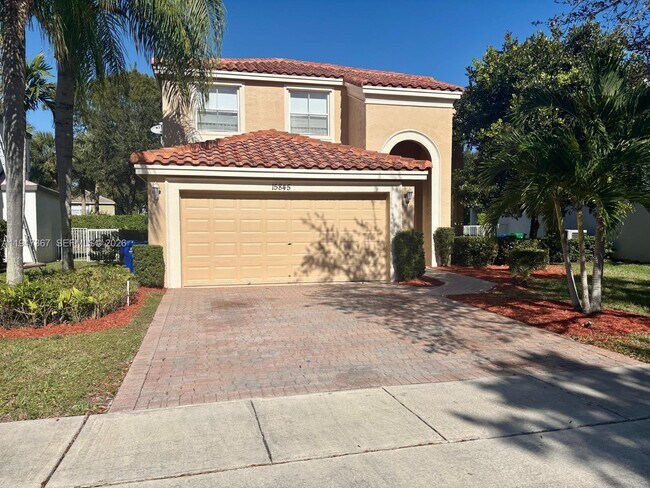 Photo - 15845 SW 49th Ct