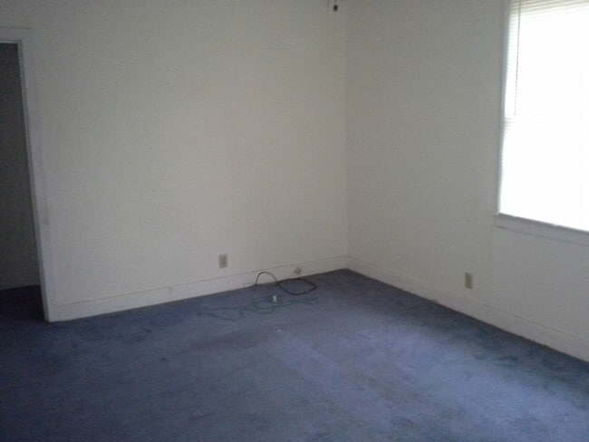 Photo - 1007 Harvey St