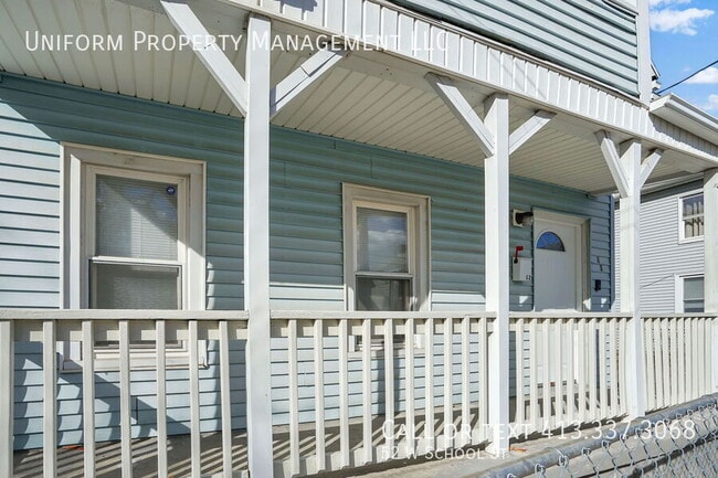 Building Photo - 52 W School St