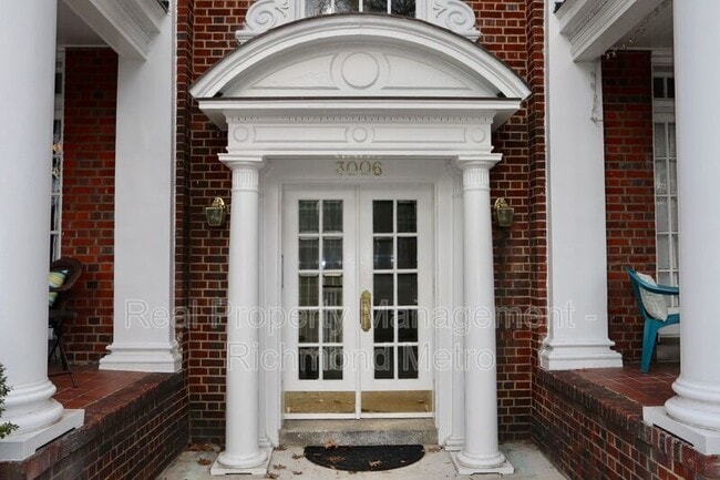 Photo - 3006 Monument Ave