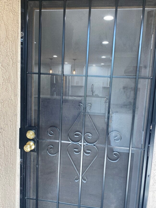 Photo - 7890 E Spring St Unidad 10f