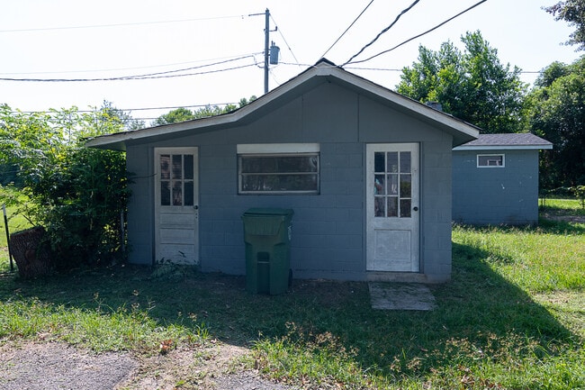 Photo - 450 Virginia St