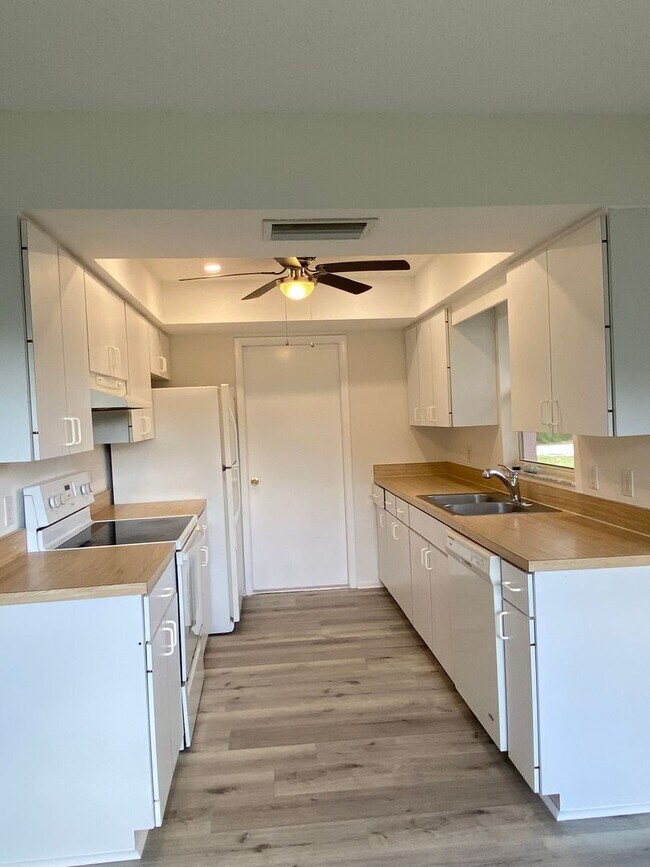 Photo - Sarasota Springs Single Family Home