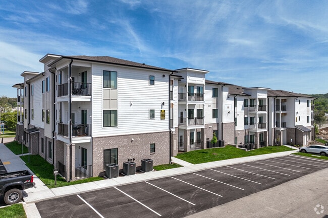 Building Photo - Main Street Lofts | Luxury Apartments