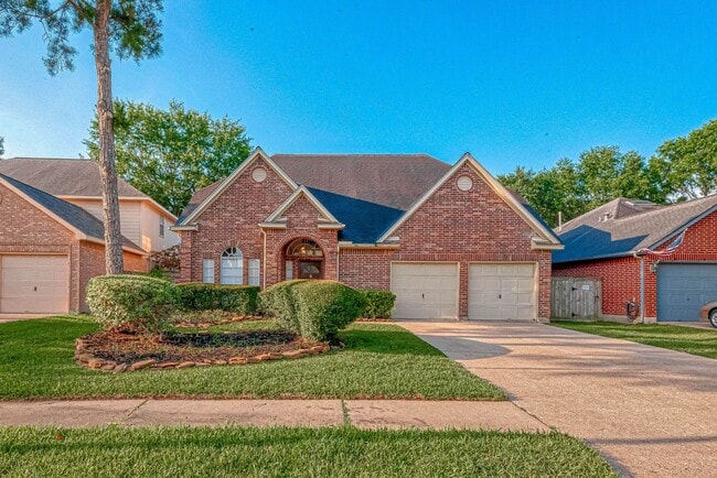 Photo - 17935 Western Pass Ln