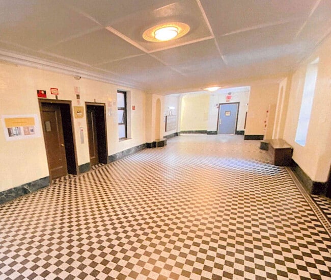 Photo - 165-175 Sherman Ave