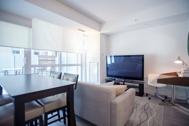 Photo - 199 Richmond St W Unit SI ID1579053P