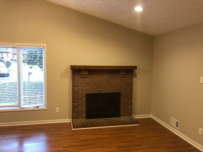 Photo - 3/2 Ranch w/ Large 2 Car Garage and Fenced in Backyard on Private Cul-De-Sac!