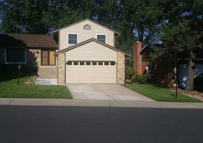 Building Photo - 5880 S Kingston Way Rental