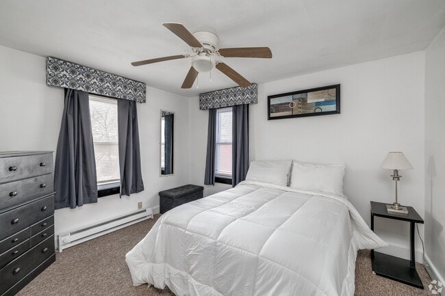 Photo - 113 Clark St Unit E