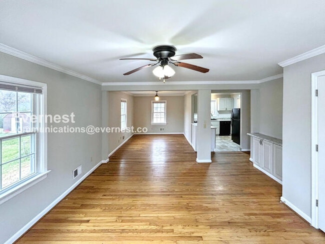 Photo - 3808 West End Dr