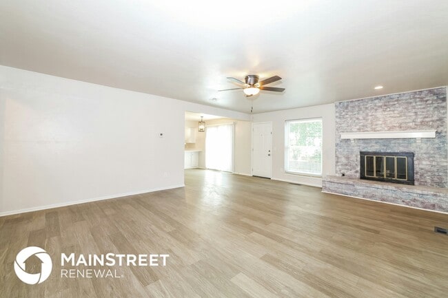 Photo - 1305 Cedar Ridge Rd