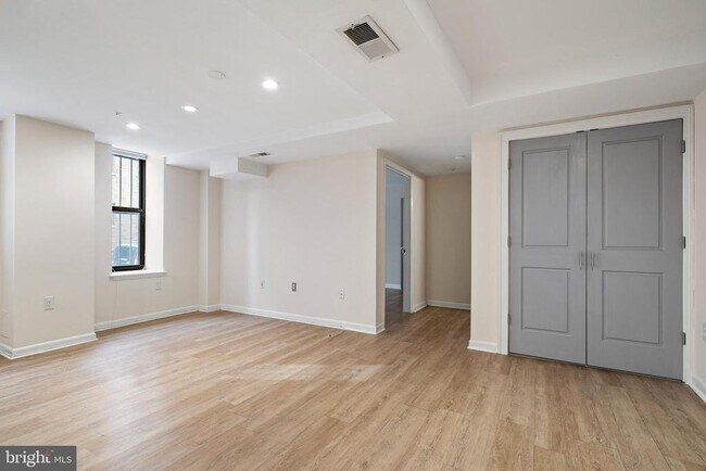 Photo - 2633 Adams Mill Rd NW Unidad B4