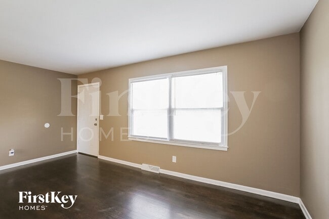 Photo - 4135 N Jackson Ave