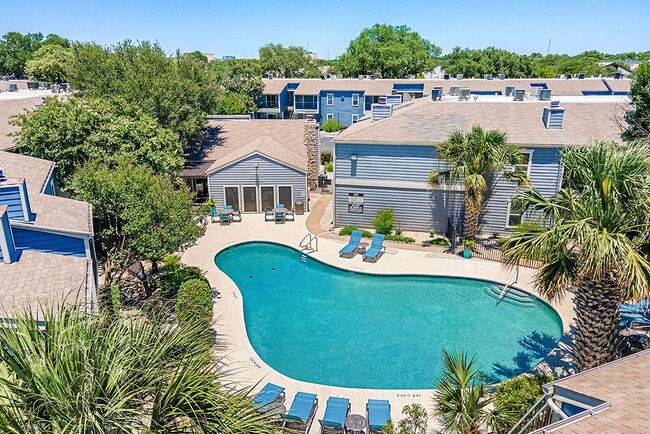 Austin Midtown Apartments
