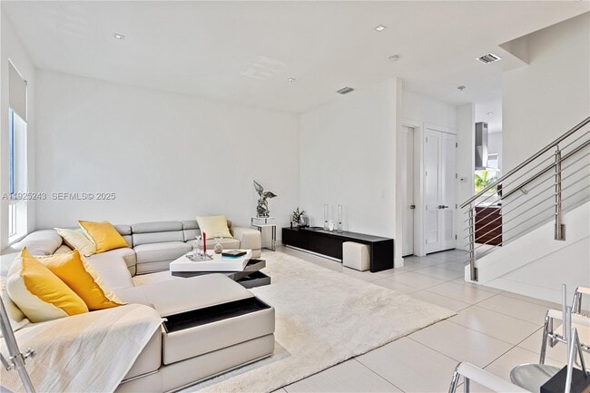 Photo - 9187 NW 33rd St