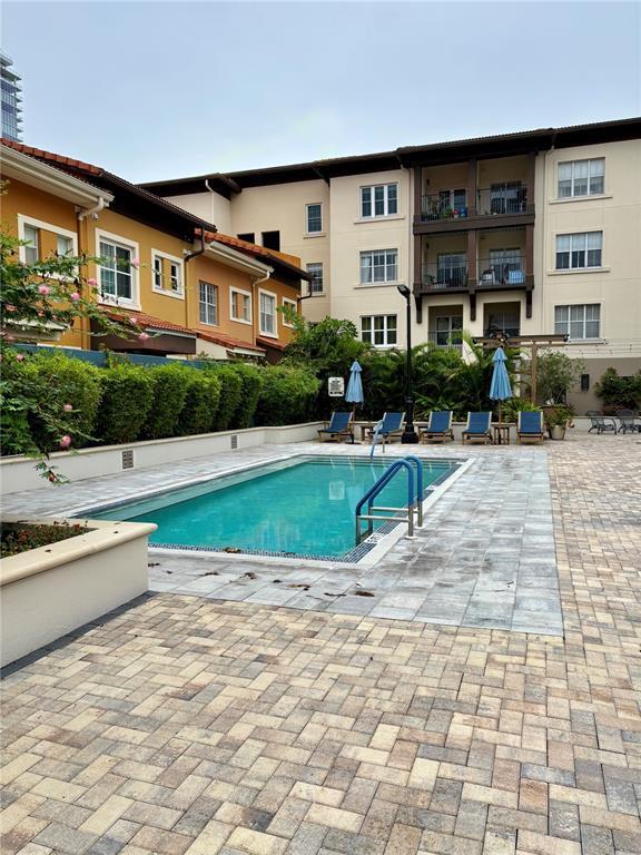 Photo - 200 4th Ave S Unit 329