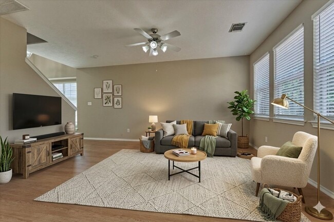 Photo - 106 E Stedhill Loop