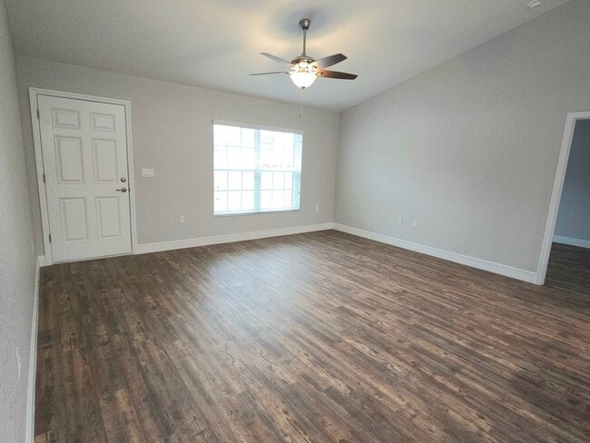 2797 SW 161st Loop