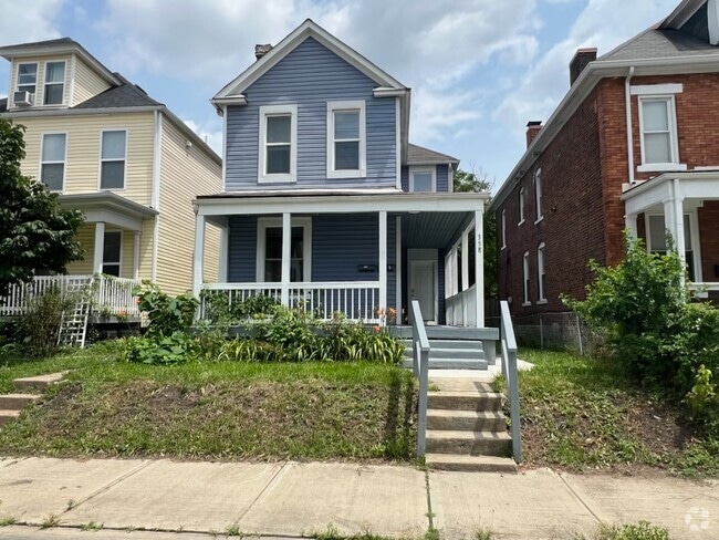 Building Photo - 358 Saint Clair Ave Unit B Rental