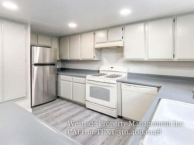 Photo - 3739 S Centinela Ave Unit 3739 - 2