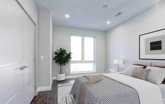 Photo - 1630 Cambridge St Unit B