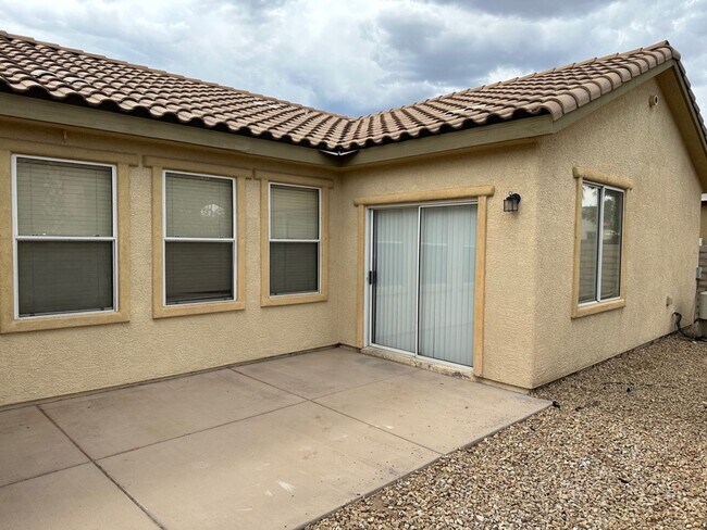 Photo - Single story town home with 3 bedrooms and 2 bath in Summerlin