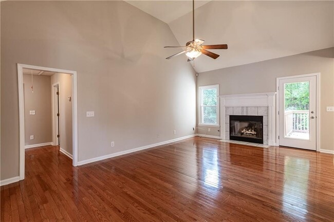 Photo - 705 Oxford Crest Ct NW