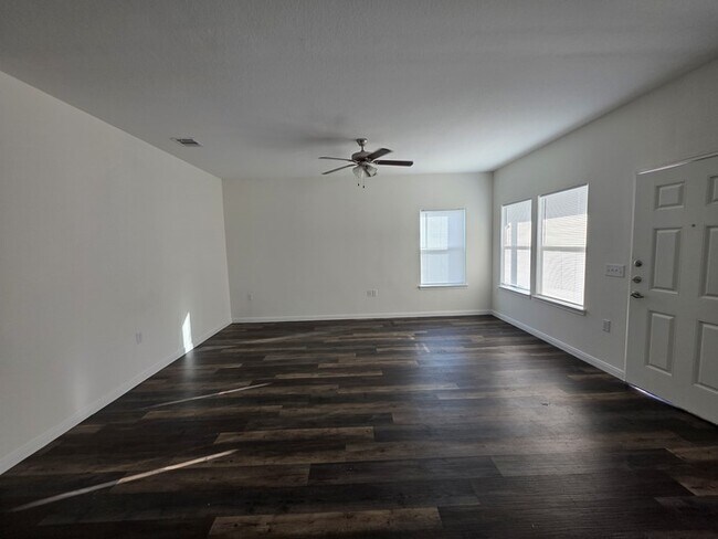 Photo - 4/2/2-Ready for Move In