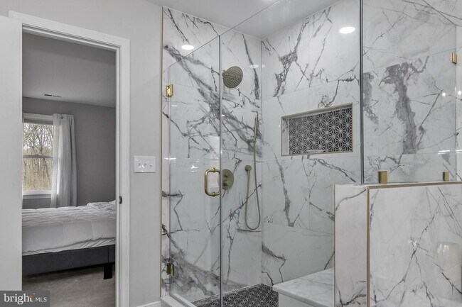 Photo - 12466 Noel Rd