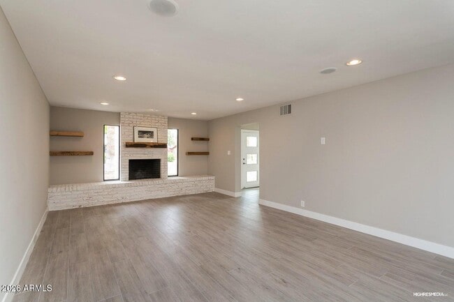 Photo - 4210 N 34th Pl