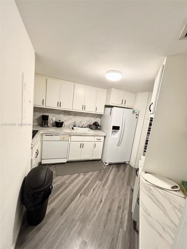 Photo - 905 Brickell Bay Dr Unit 1824