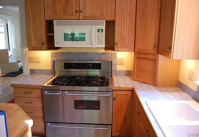 Photo - 312 Allen St