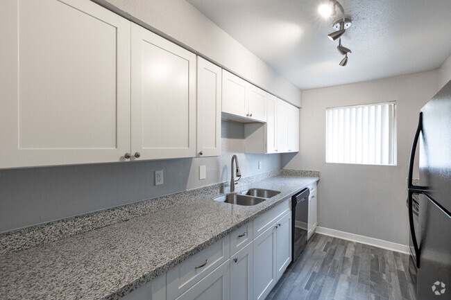 Cocina - Belmont Place/La Fontaine