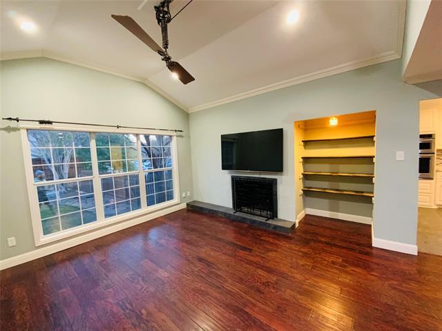 Photo - 4902 W Mockingbird Ln