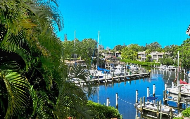 Building Photo - 1633 Boathouse Cir Unit HA233