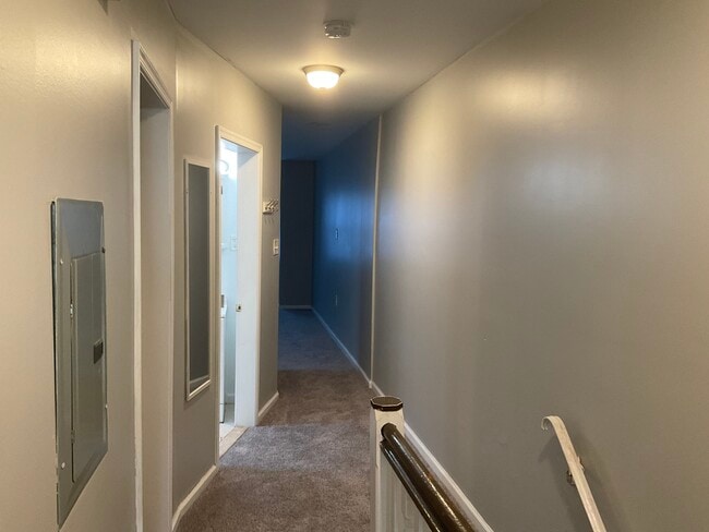 Building Photo - 4287 Mantua Ave Unit 2nd floor