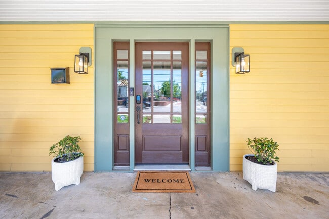 Photo - 500 W Rosemary St Unidad ID1300722P