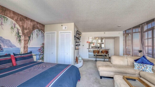 Photo - 3851 Boardwalk Unit 1405