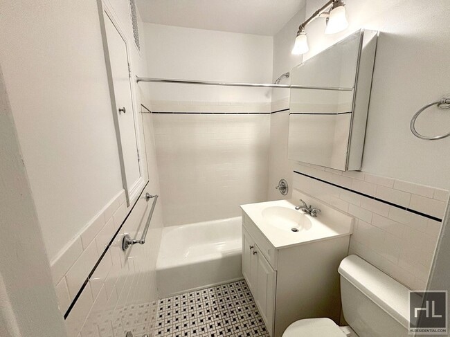 Photo - East 84th Street Unit 2F