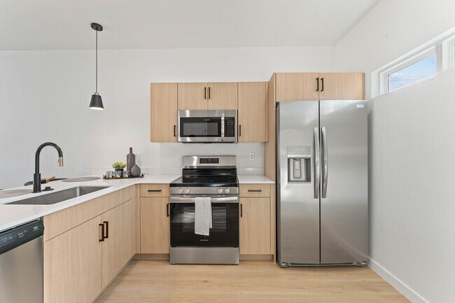 Photo - 1467 W Hendon St