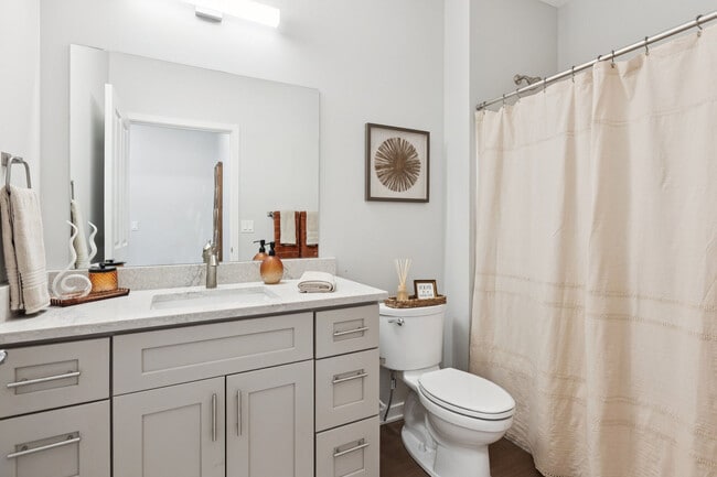 Raintree Apartments