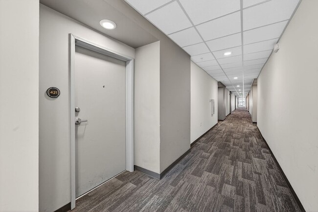 Photo - 400 Herron Dr Unit 21